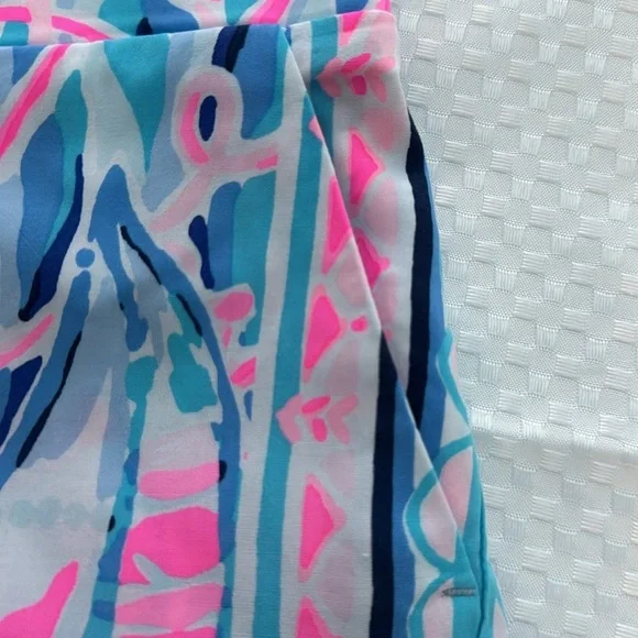 Lilly Pulitzer Neilah Shorts in Skim Blue Reel, XXS - Picture 4 of 9